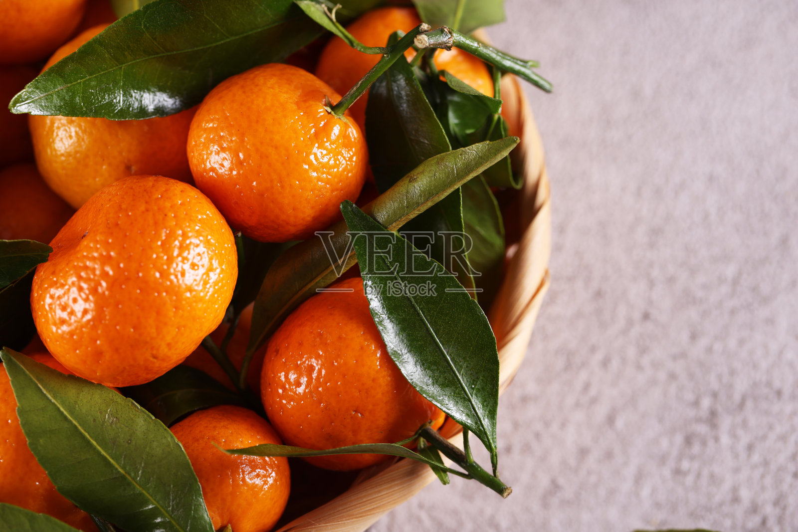 天然有机柑橘，绿叶照片摄影图片