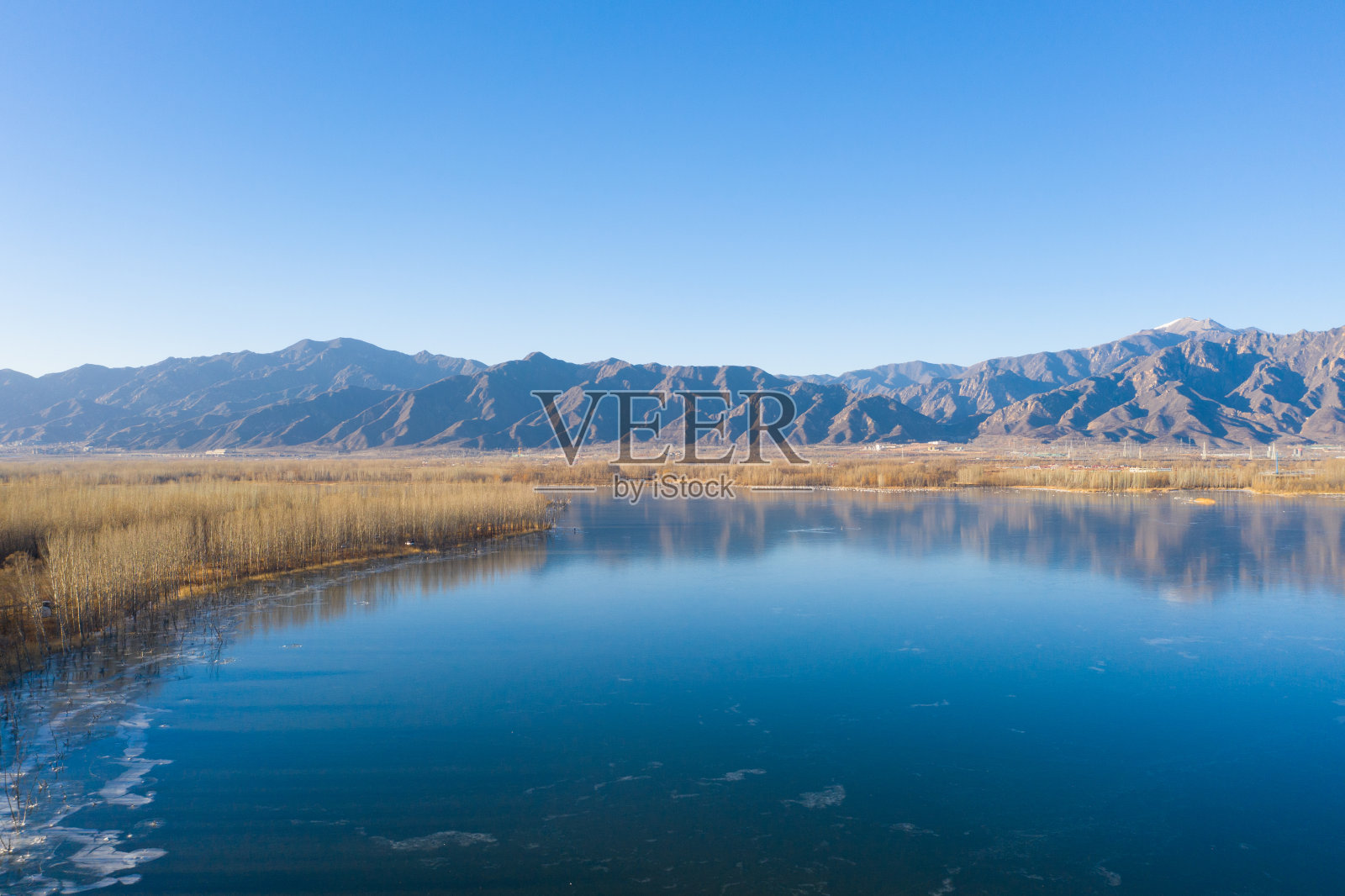 湖的冬天照片摄影图片