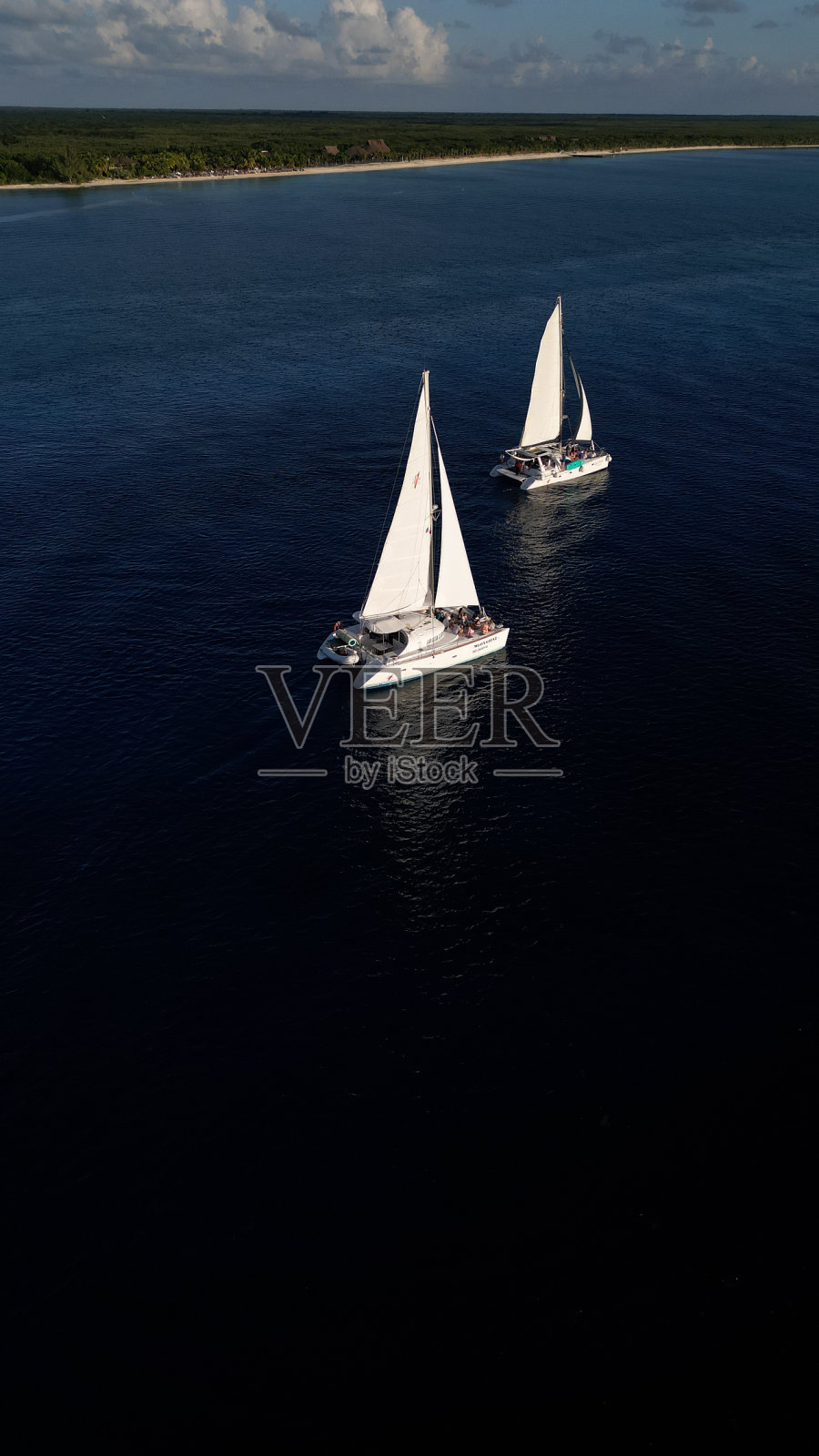 双体船加勒比海日落照片摄影图片