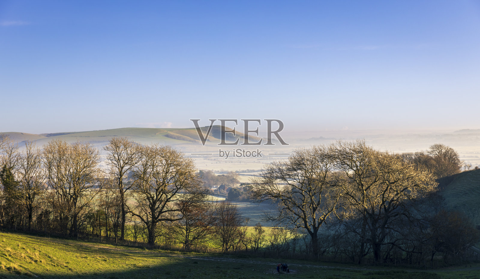 卡布恩南丘陵山照片摄影图片