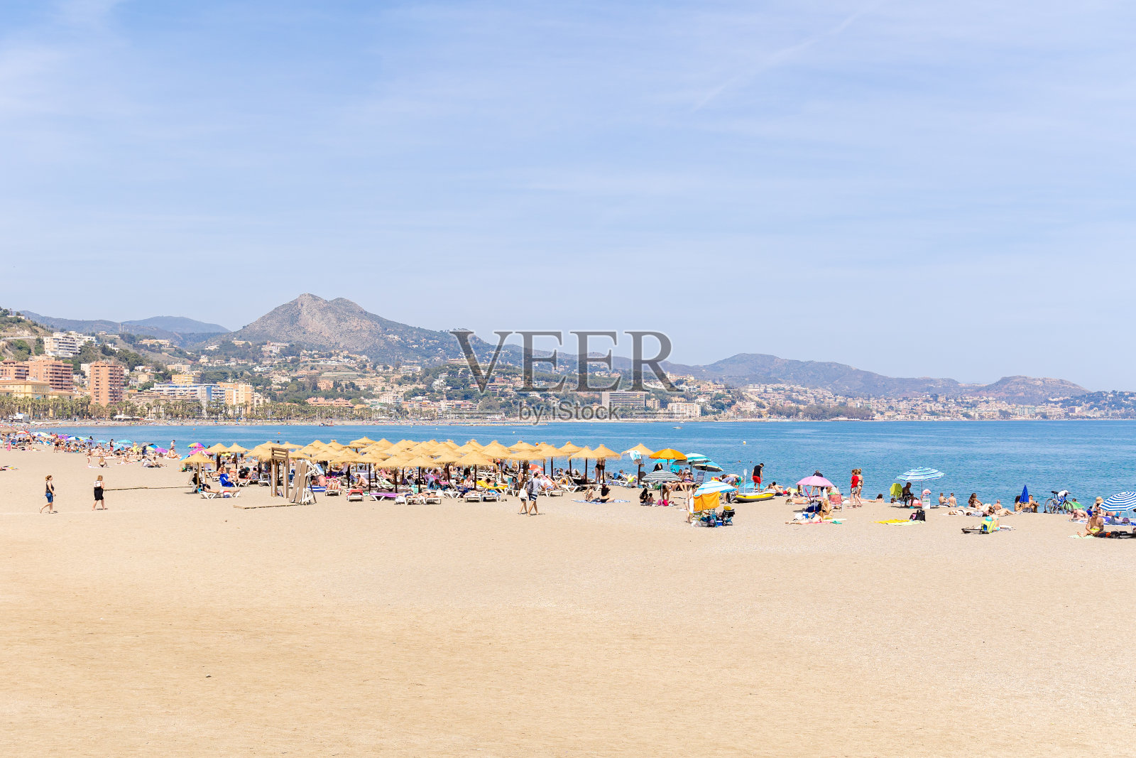 位于马拉加市历史中心的罗马剧院遗址照片摄影图片