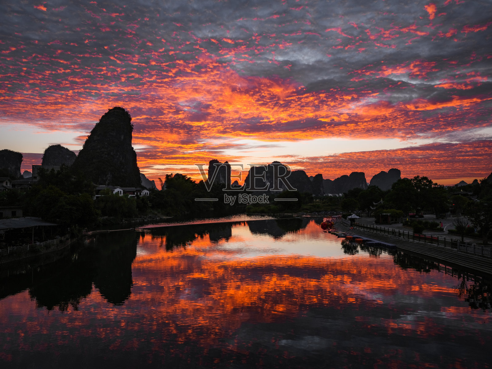 桂林山水甲天下照片摄影图片