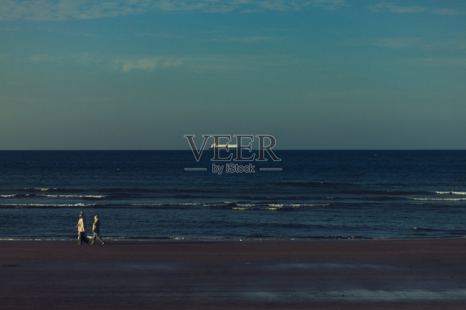 海滩休闲度假照片摄影图片