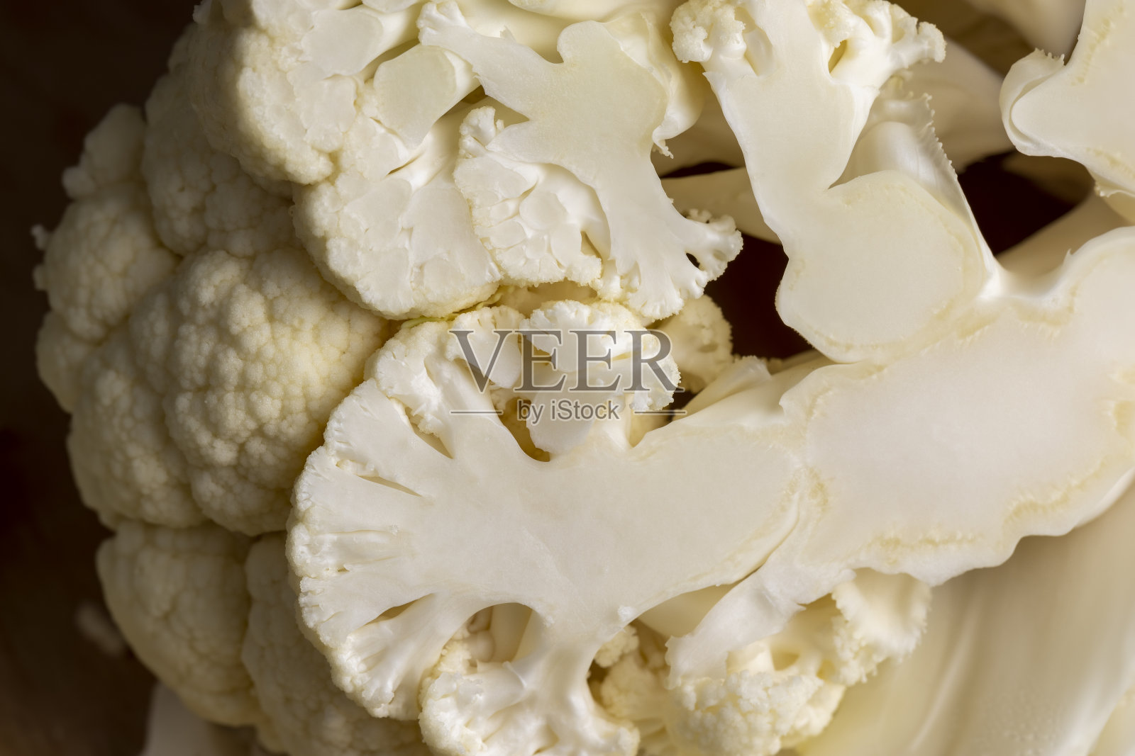 烹饪过程中的菜花，新鲜的生菜花照片摄影图片