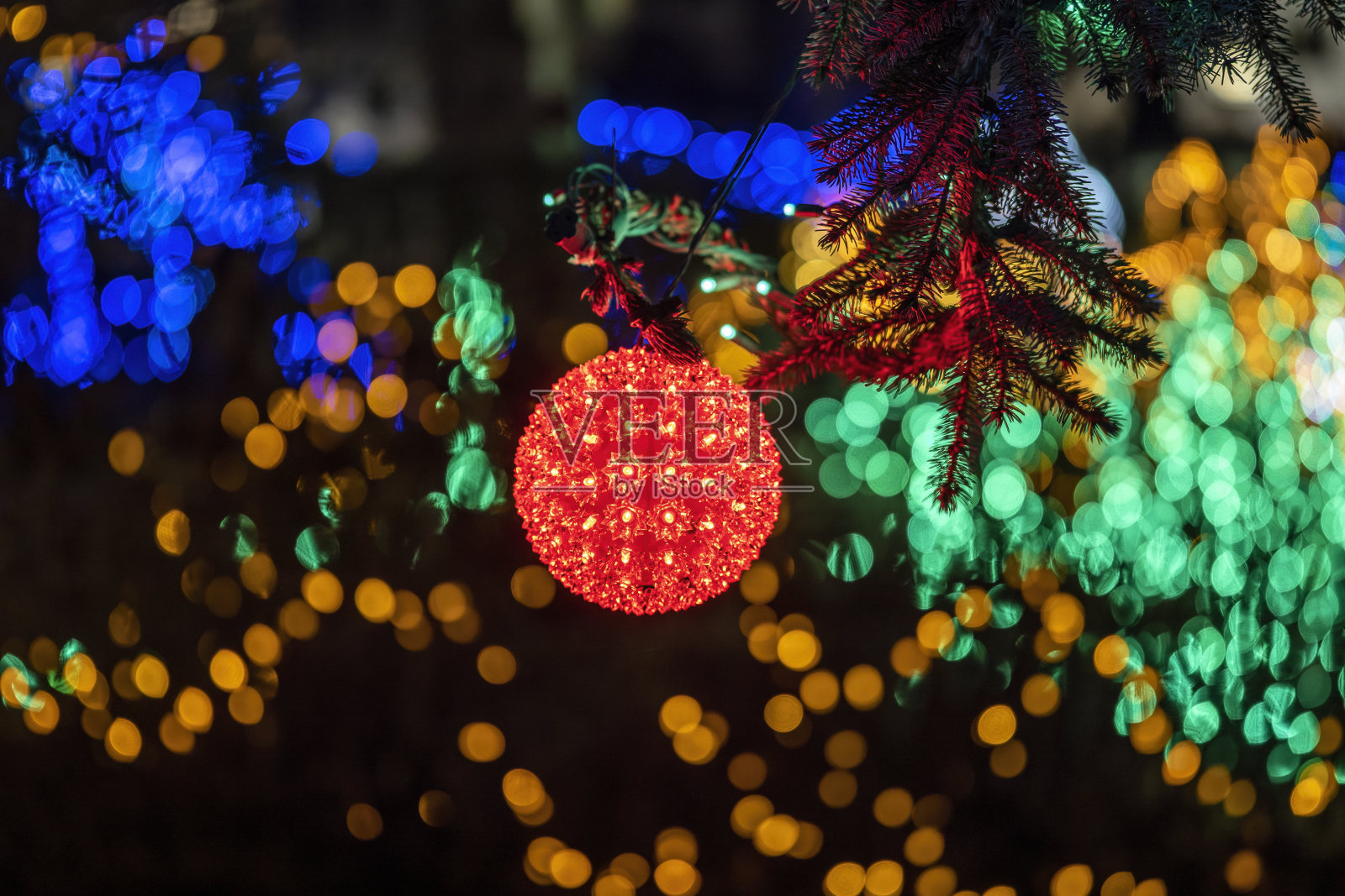 节日灯光秀照片摄影图片