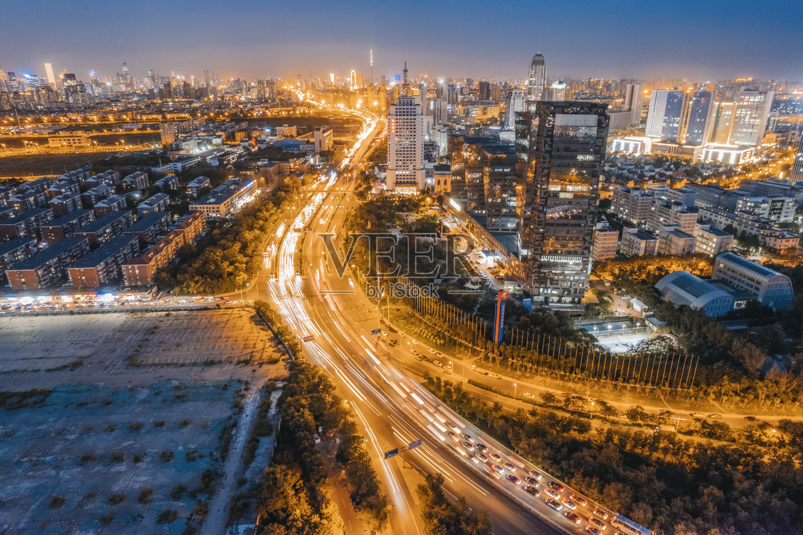 天津高架桥夜间航拍照片摄影图片