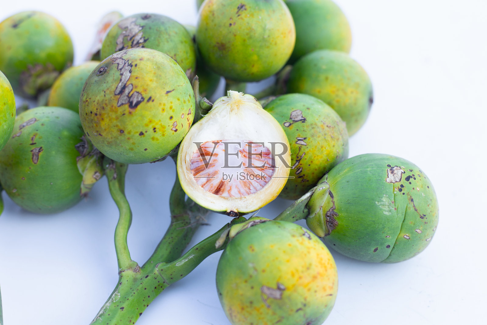 白底槟榔。照片摄影图片