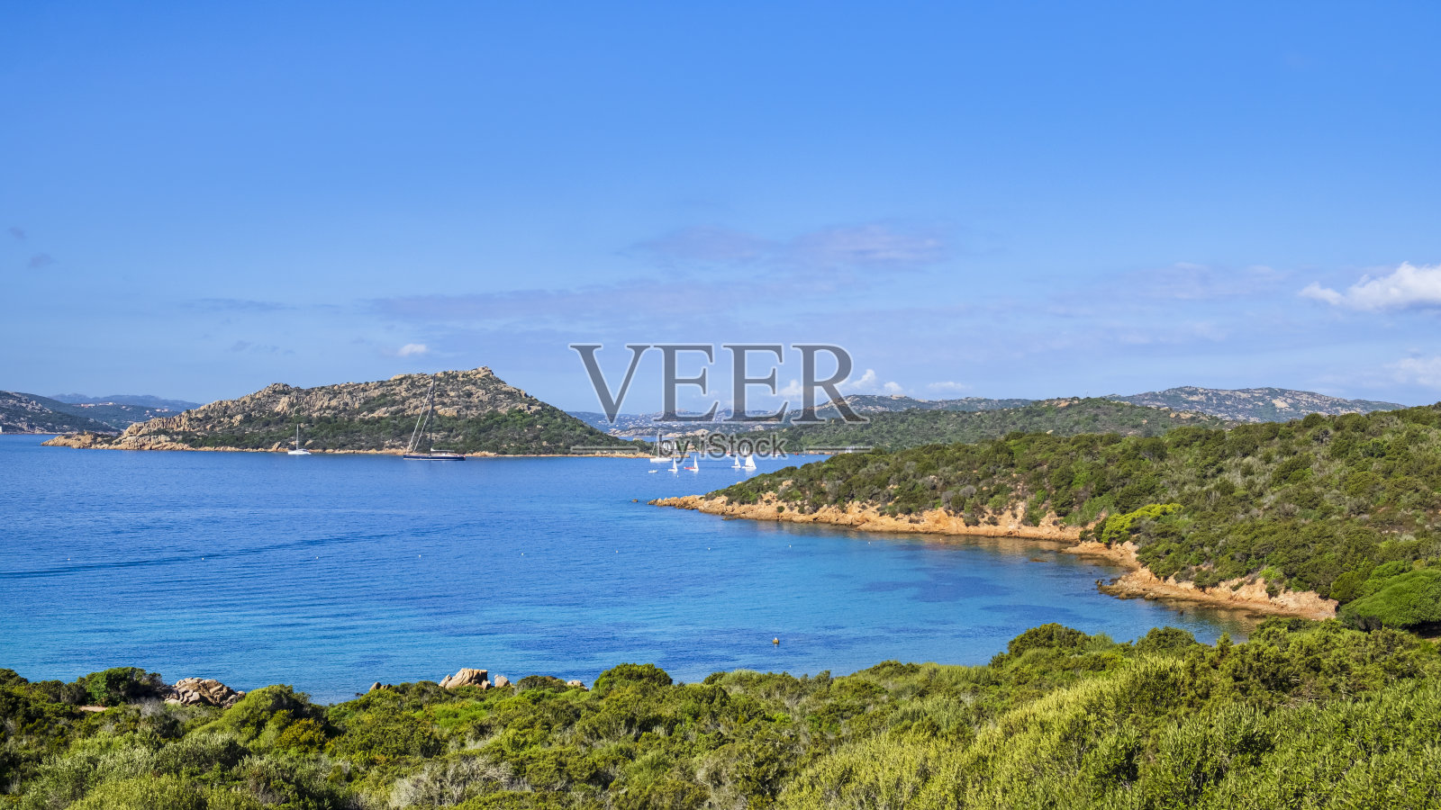 南卡普里拉岛的海滨风景照片摄影图片