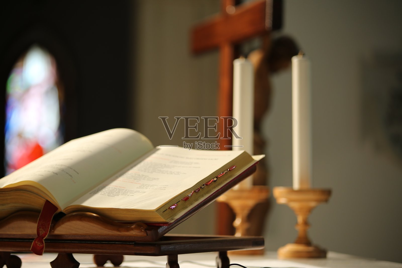 Turibulum -神圣的崇敬照片摄影图片