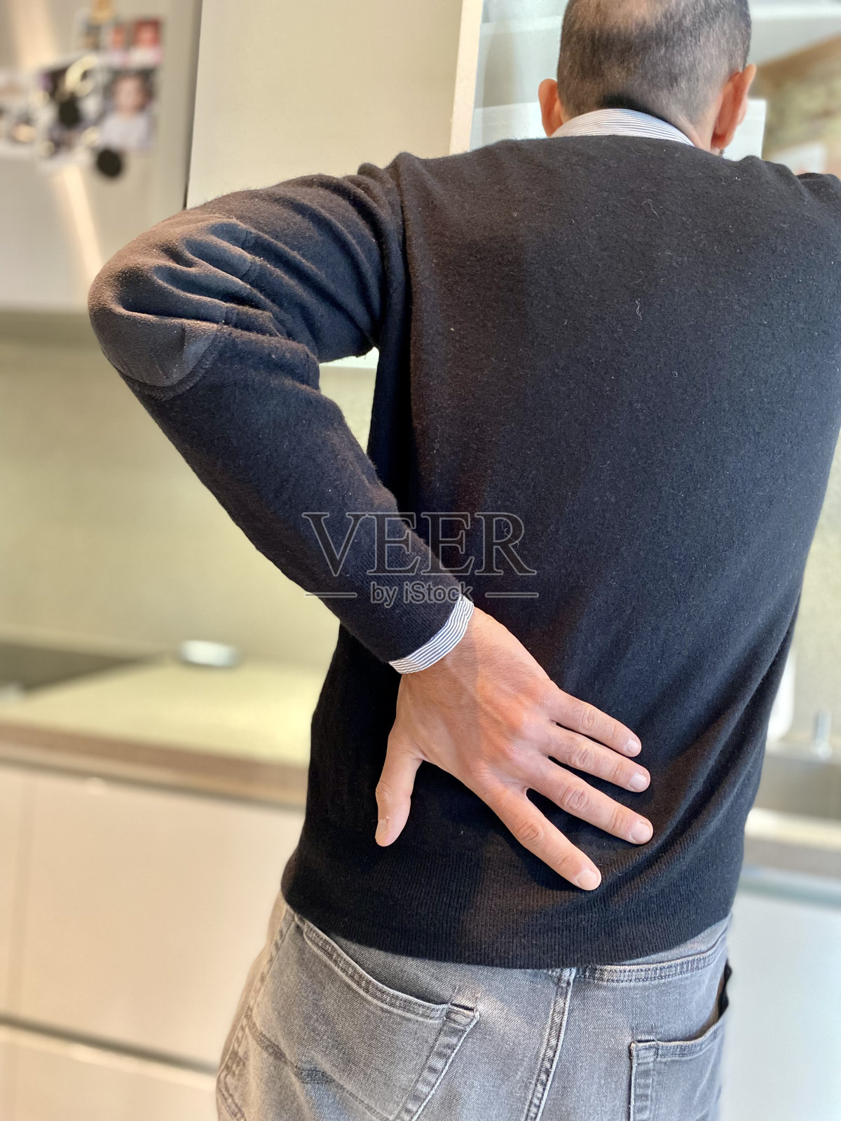 每天经历痛苦照片摄影图片