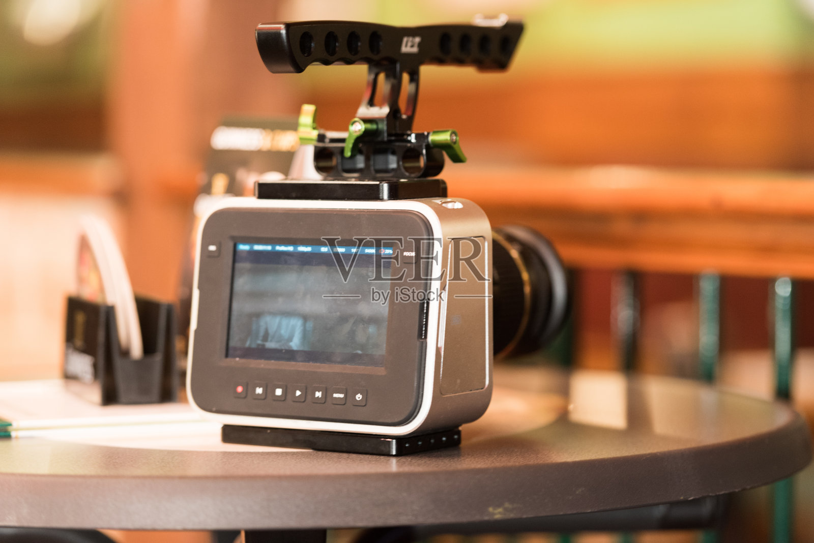 特写镜头的相机与新功能照片摄影图片