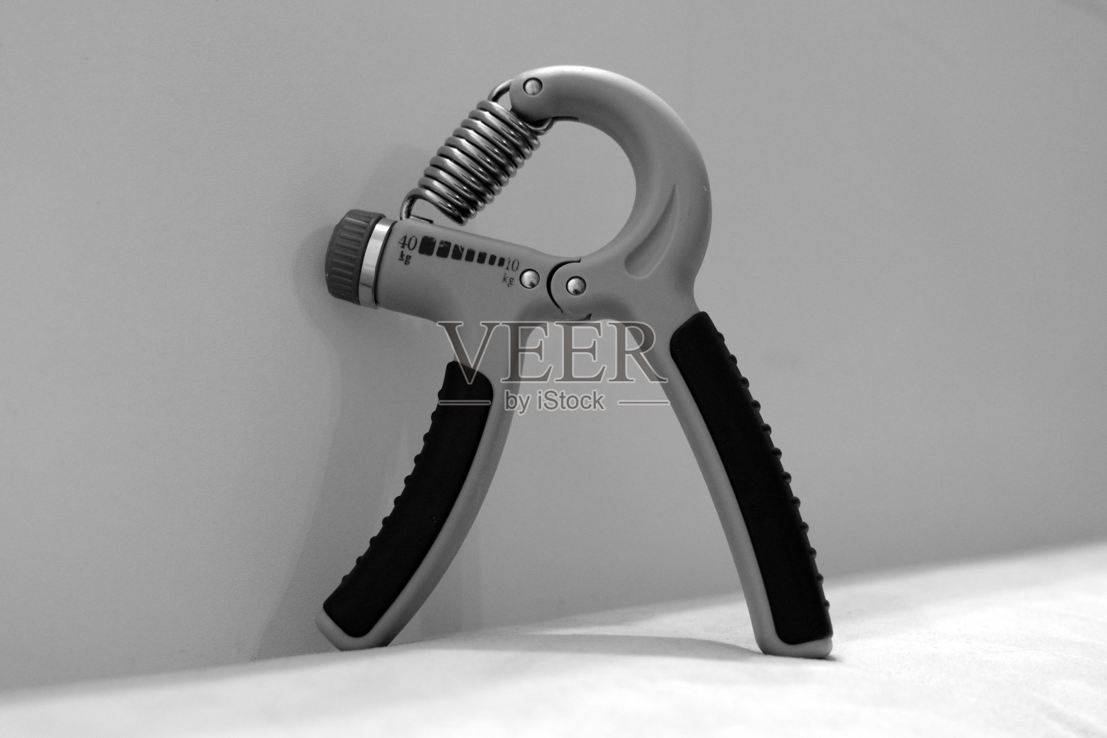 手指哑铃照片摄影图片