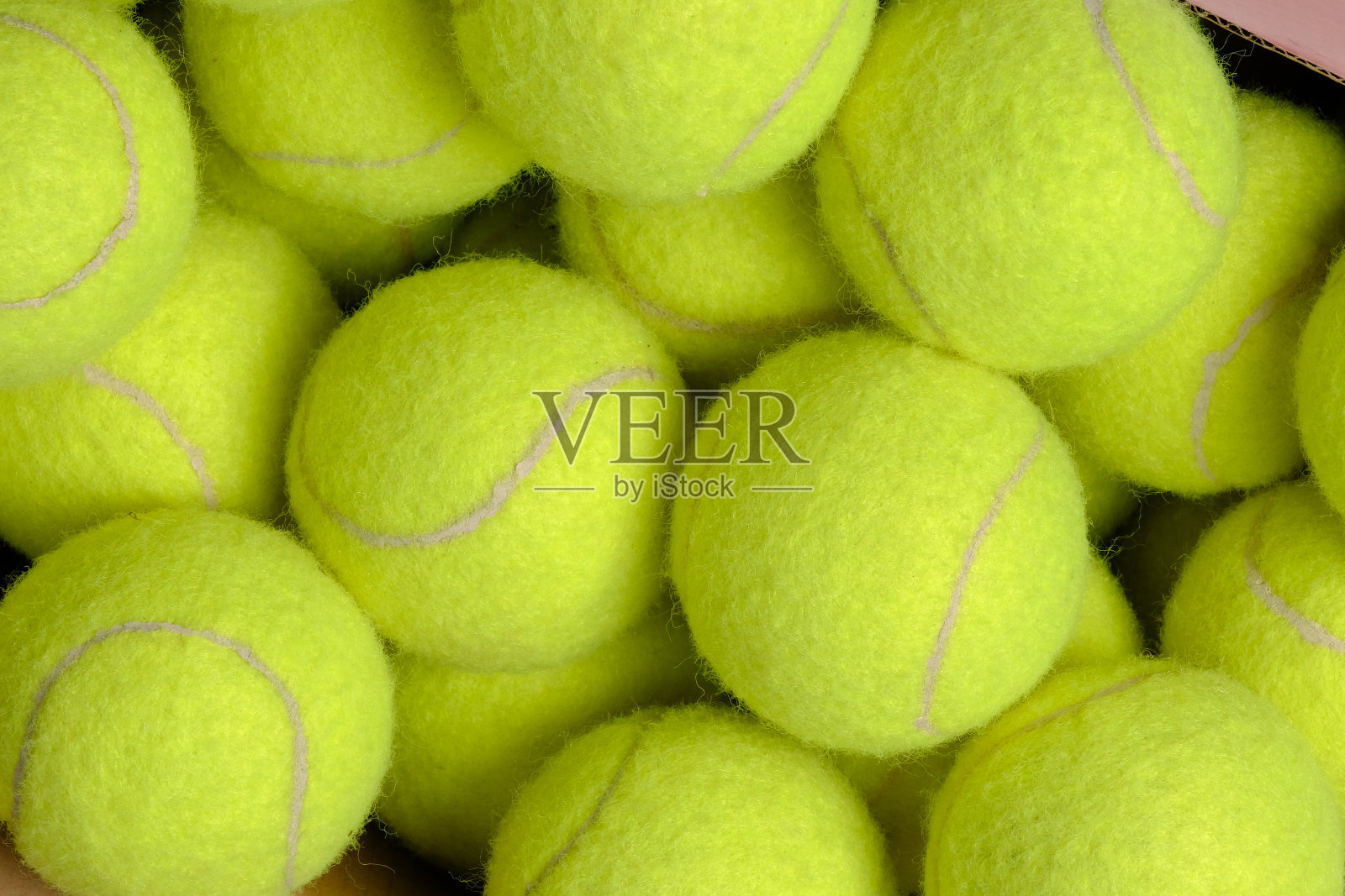 绿色网球纸盒照片摄影图片