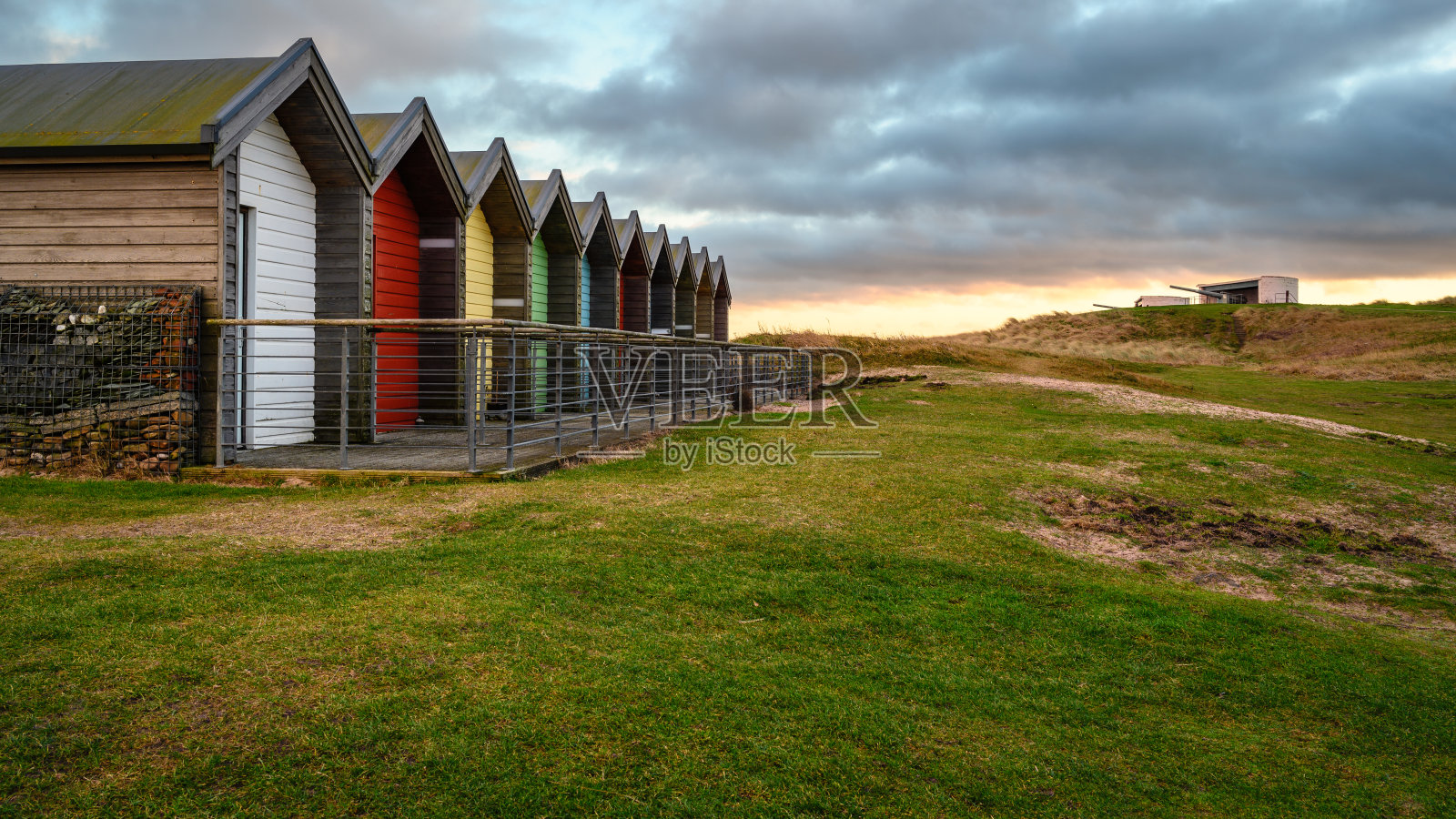 布莱斯海滩小屋和枪支安置照片摄影图片