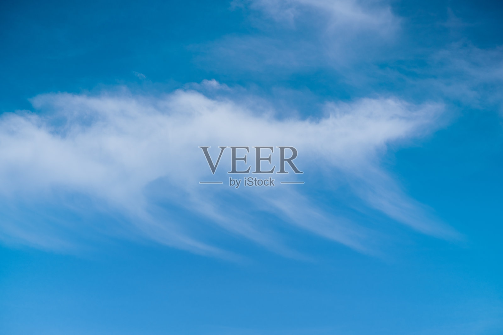 云当白天与蓝天照片摄影图片