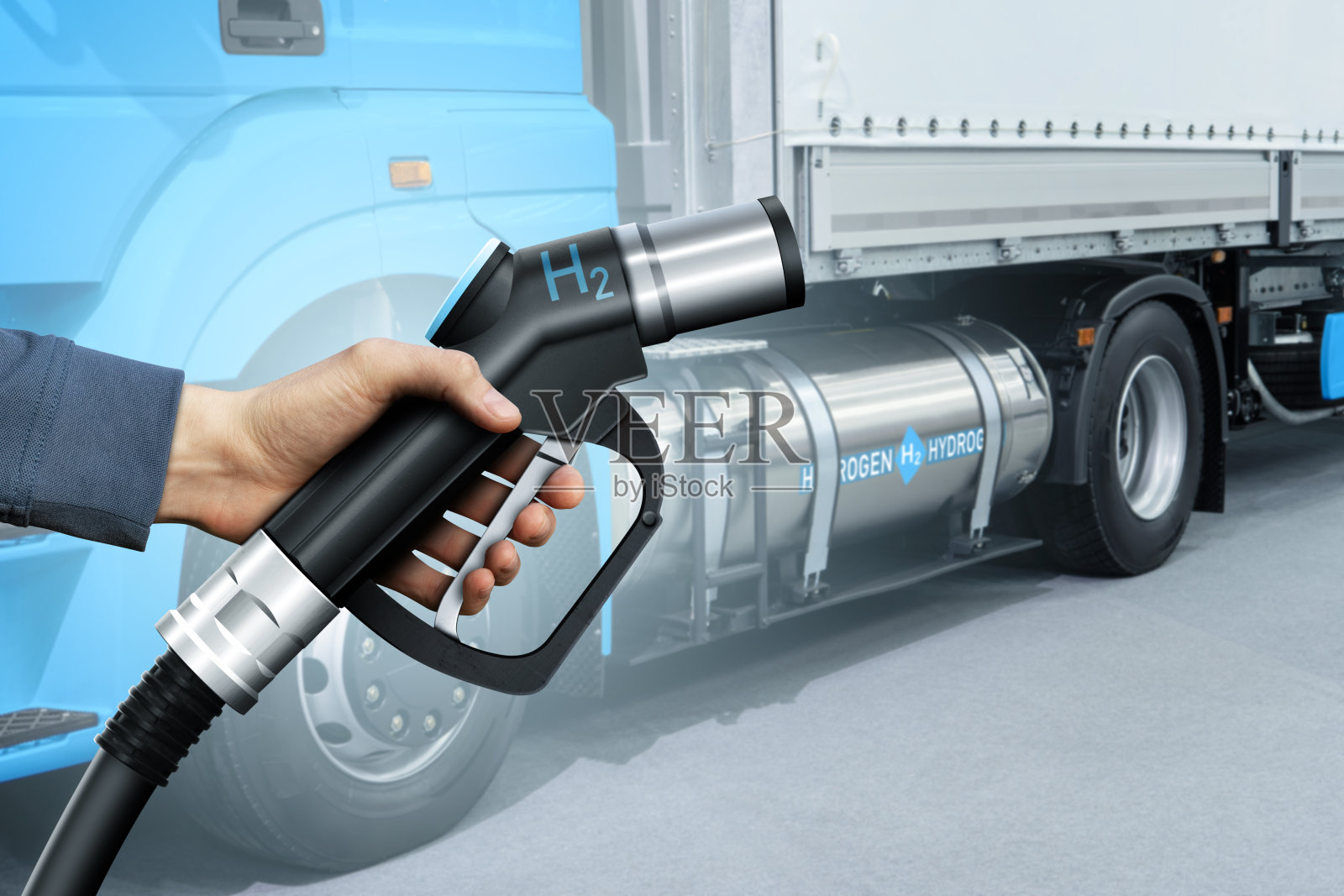 氢燃料电池半卡车背景上的H2喷嘴照片摄影图片