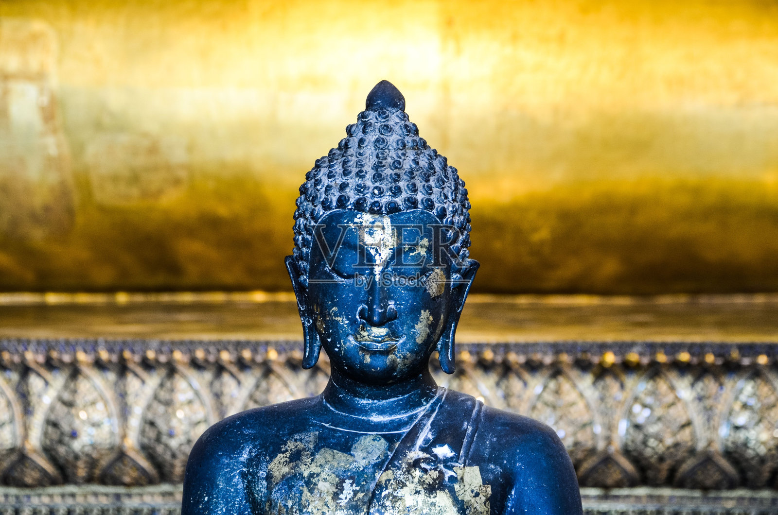 寺庙里蓝色佛像的特写镜头照片摄影图片