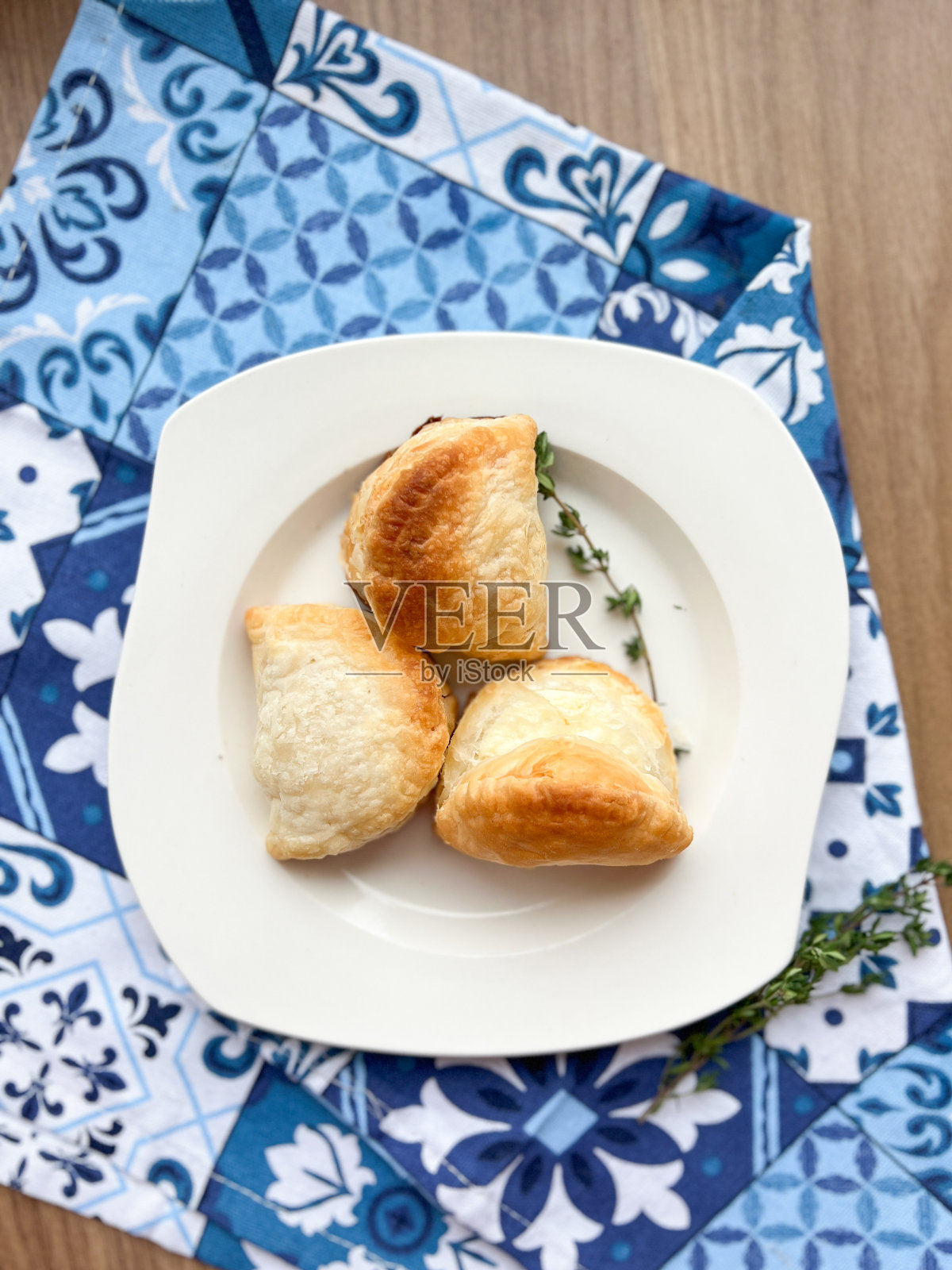 传统的希腊奶酪派照片摄影图片