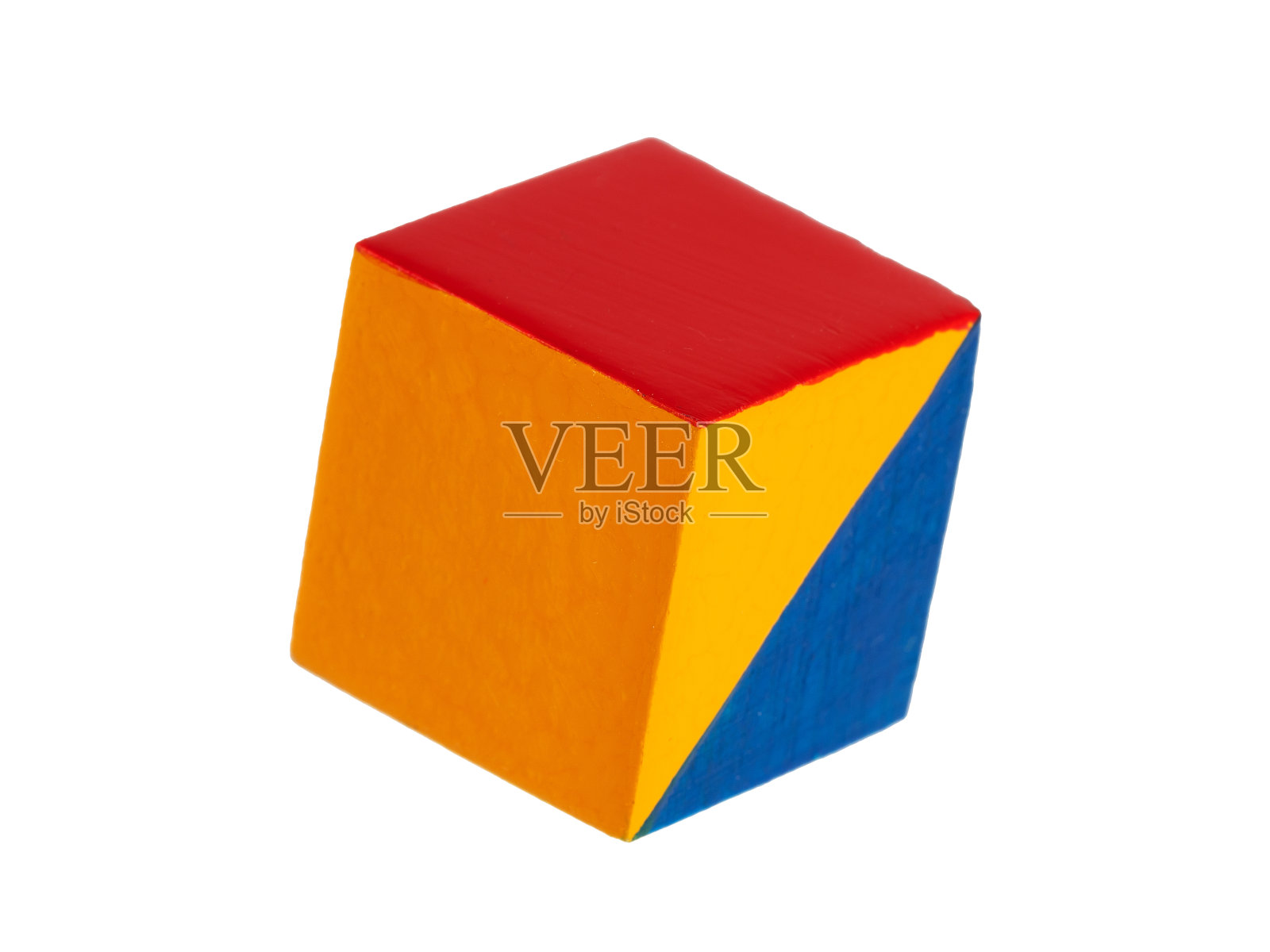 装饰有几何图案的彩色木制立方体，白色背景照片摄影图片