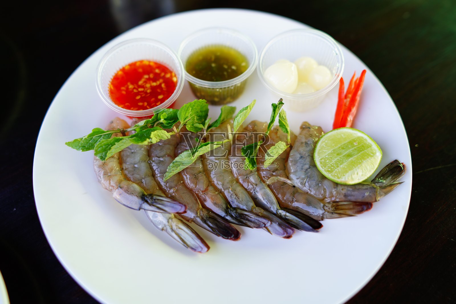 鱼露虾照片摄影图片