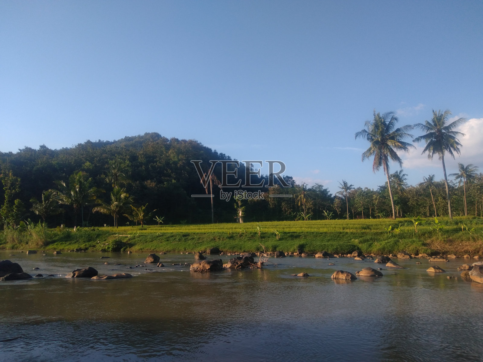河流量照片摄影图片