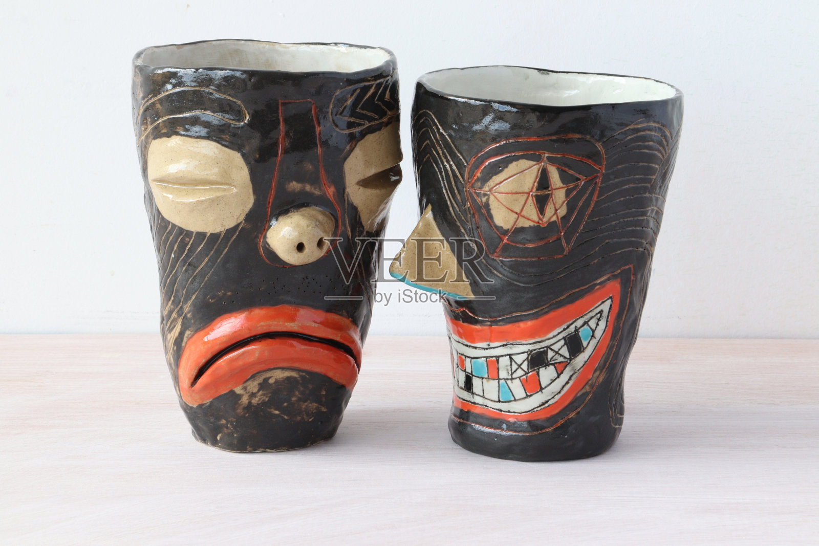 陶瓷的玻璃杯照片摄影图片