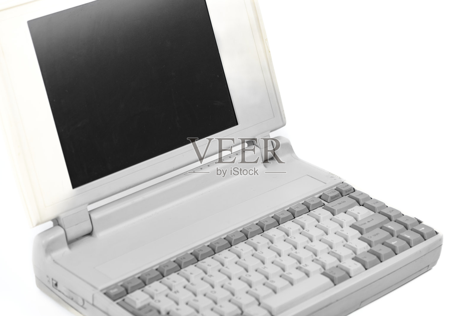 旧笔记本电脑工作室拍摄孤立的白色照片摄影图片