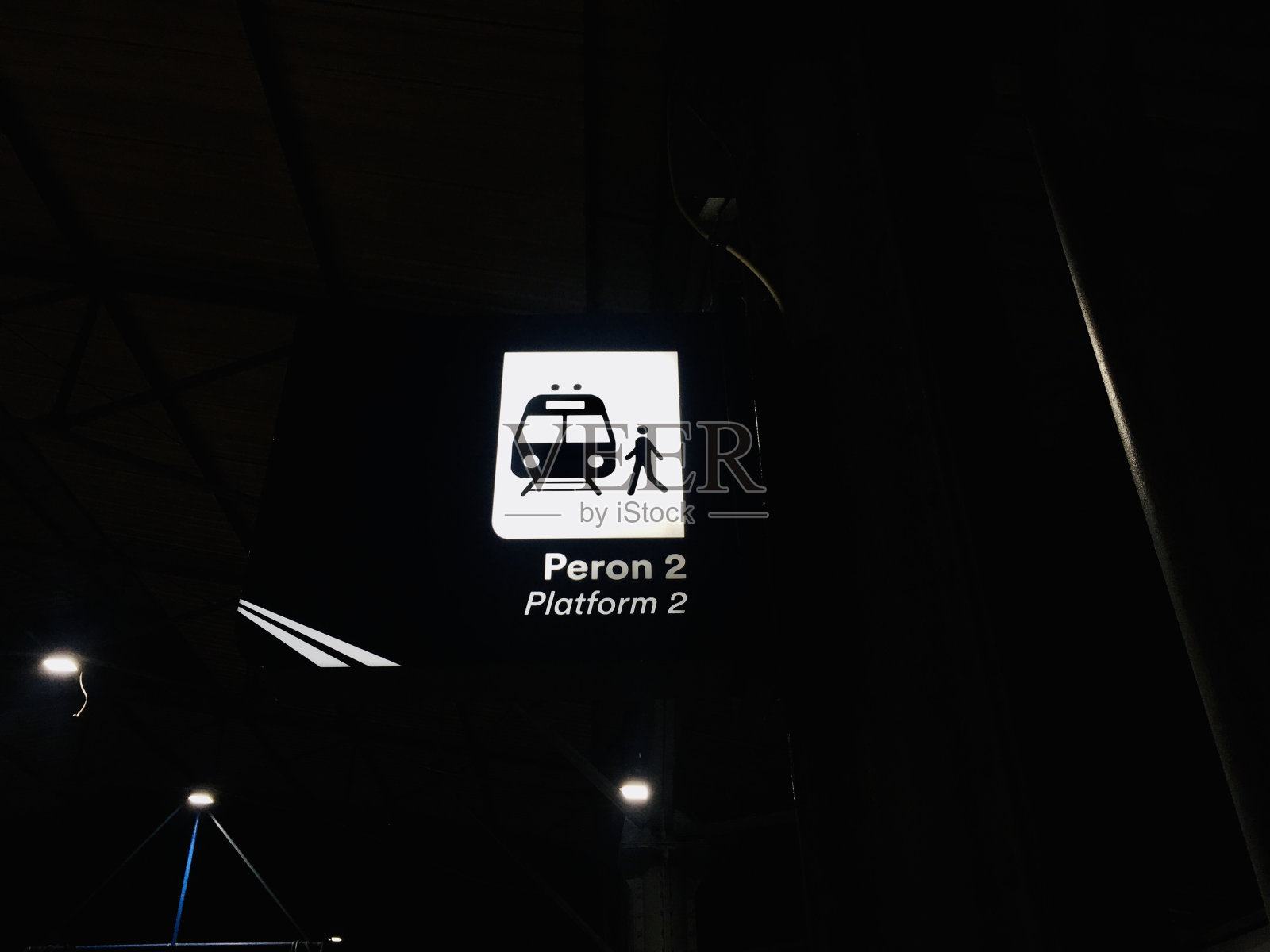 火车站台标志照片摄影图片