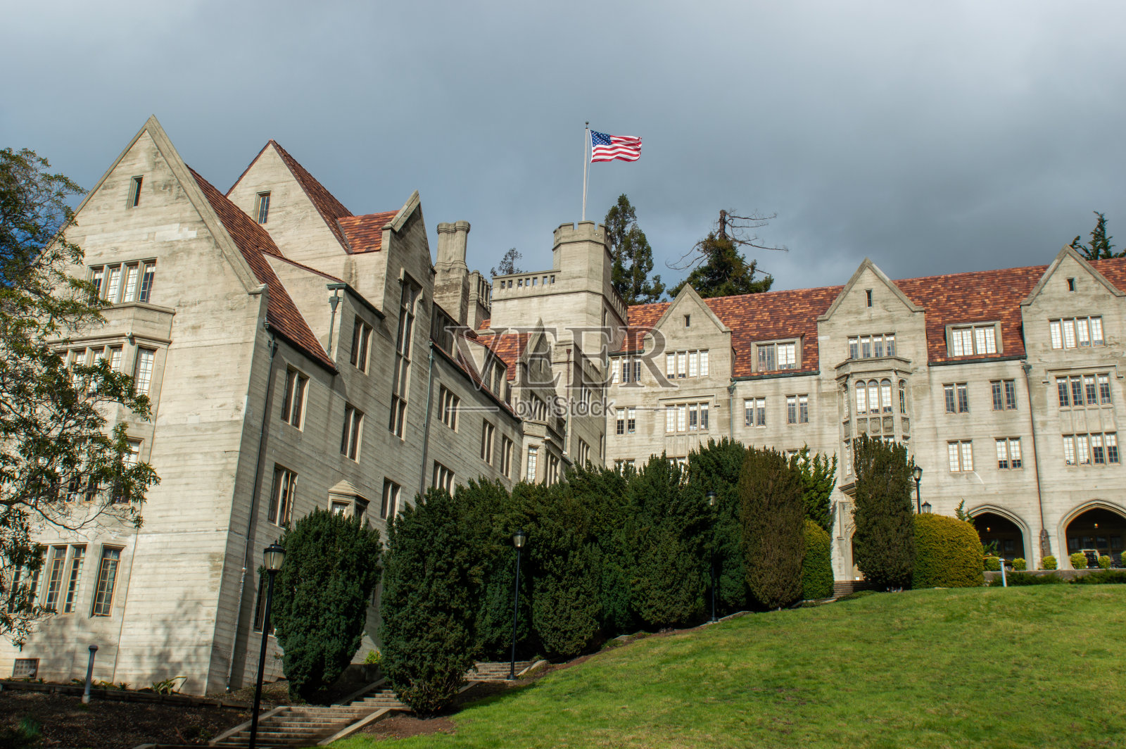 加州大学伯克利分校鲍尔斯大厅学生宿舍的美丽照片照片摄影图片