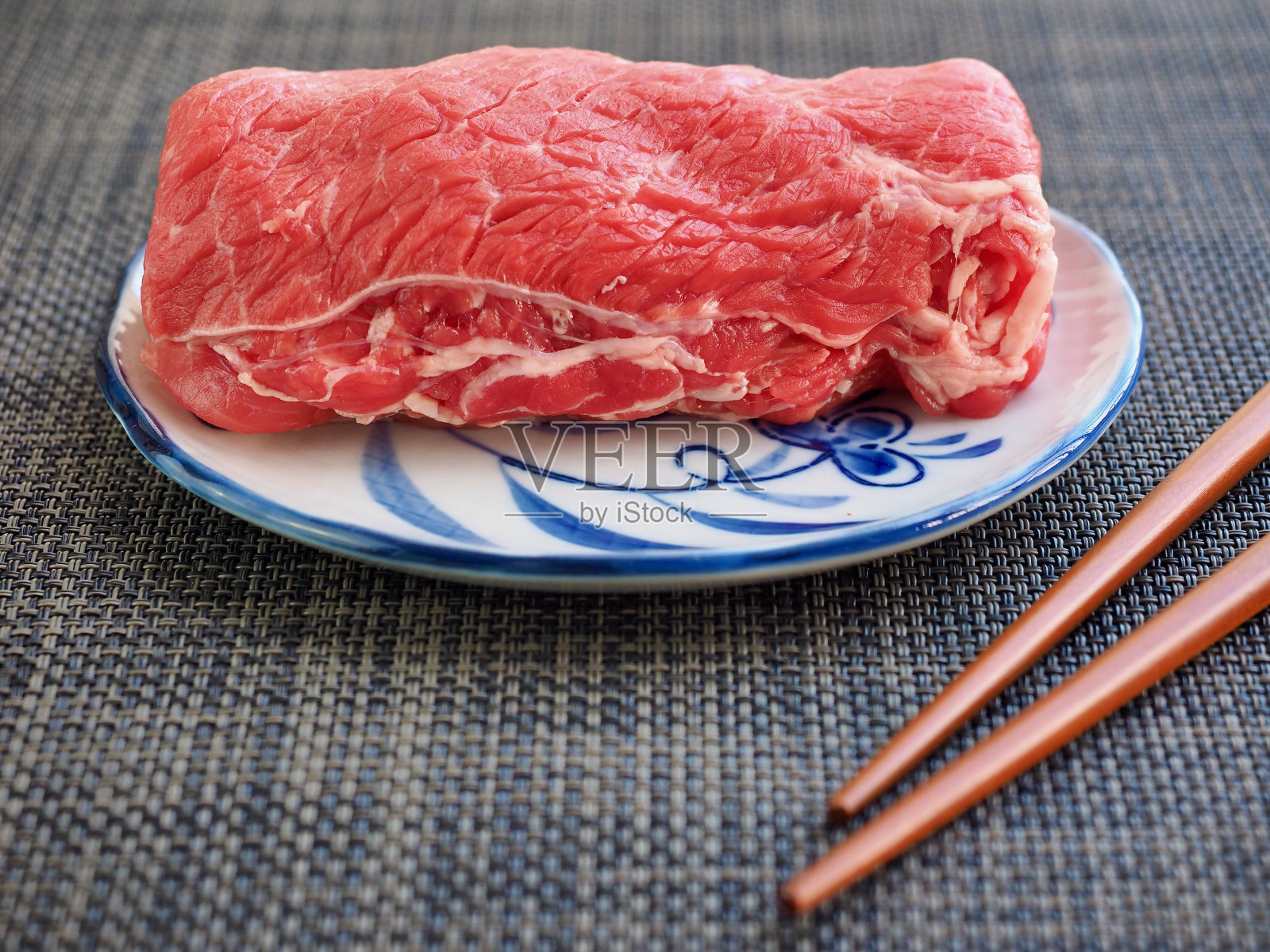 新鲜牛肉，烹饪原料，食物，蛋白质照片摄影图片