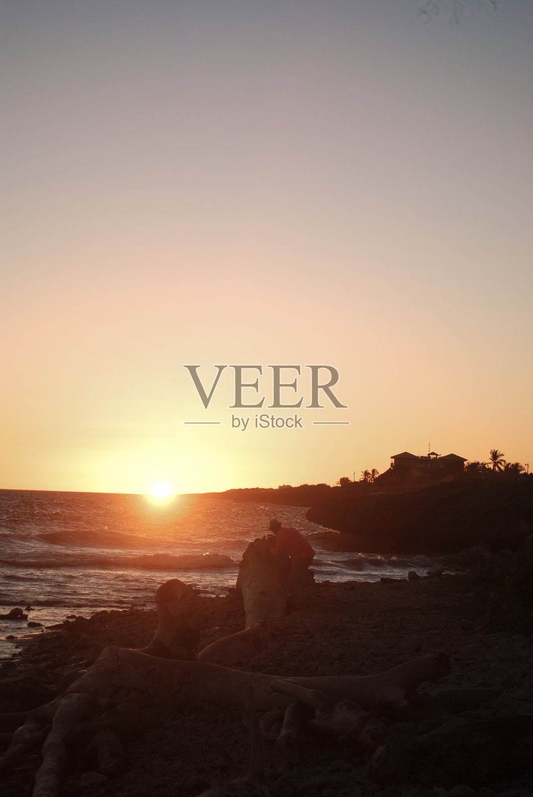 摄影师准备构图照片摄影图片