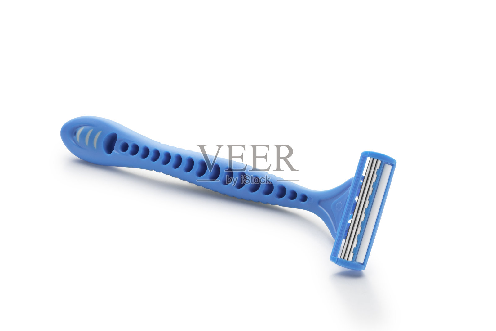 两款全新的蓝白色一次性塑料剃须刀照片摄影图片