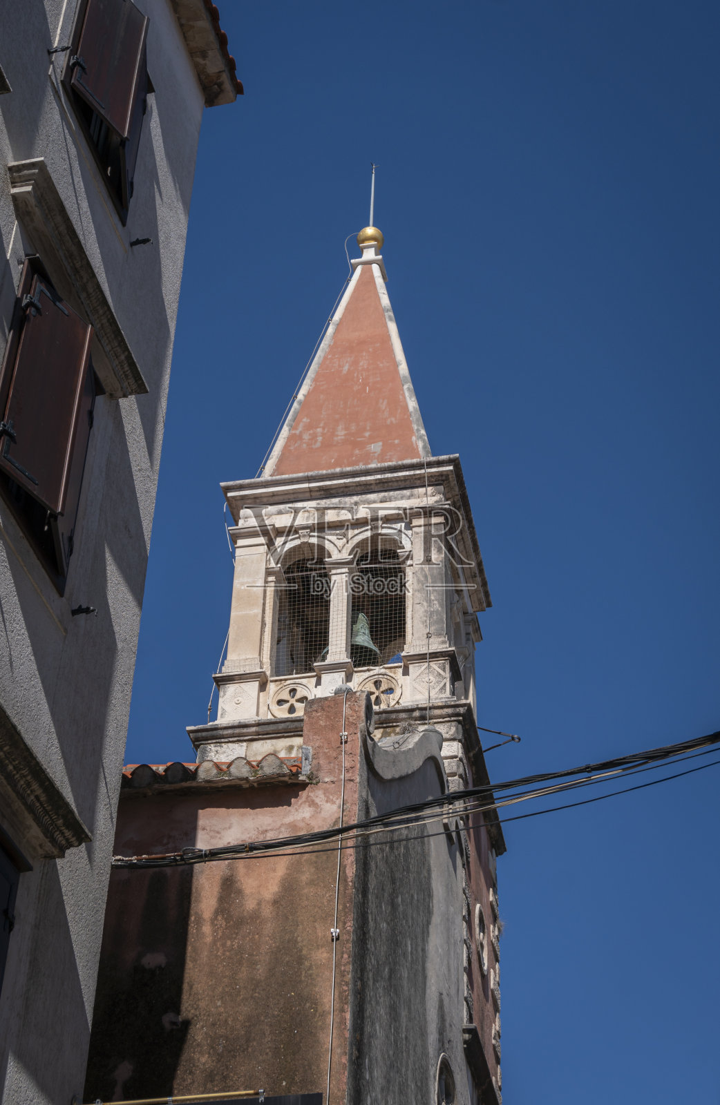 克罗地亚特罗吉尔市的钟楼照片摄影图片