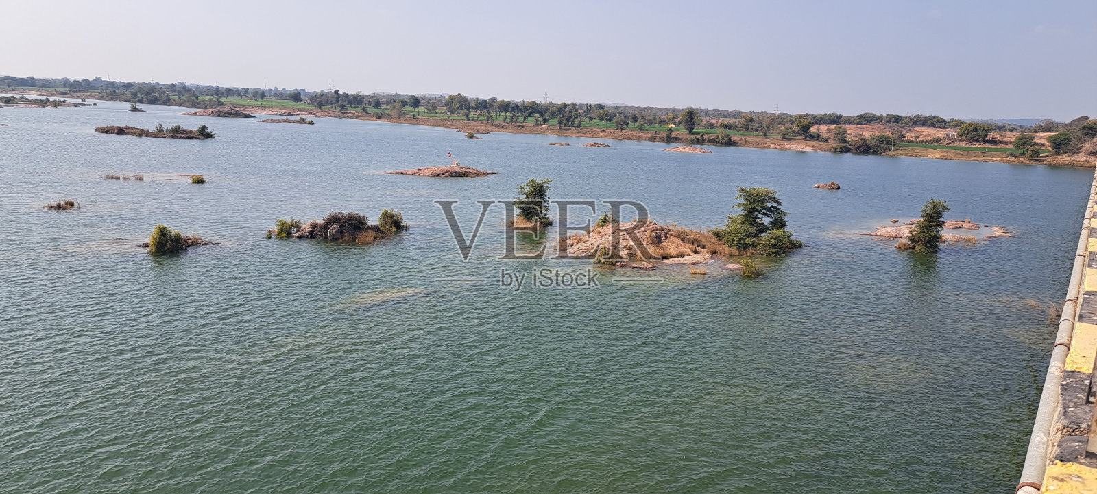 河上的景色照片摄影图片