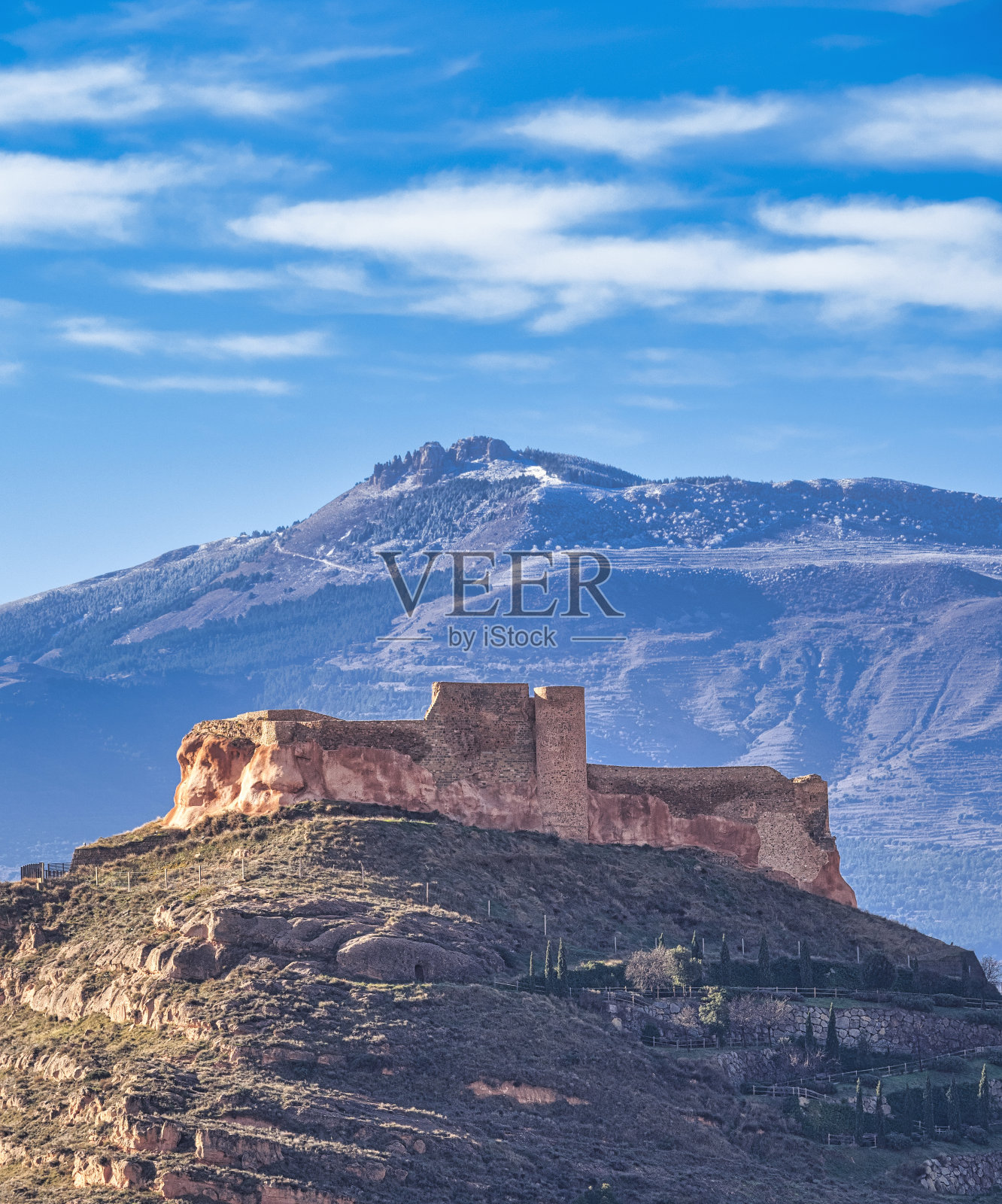 修复了阿内多城堡照片摄影图片