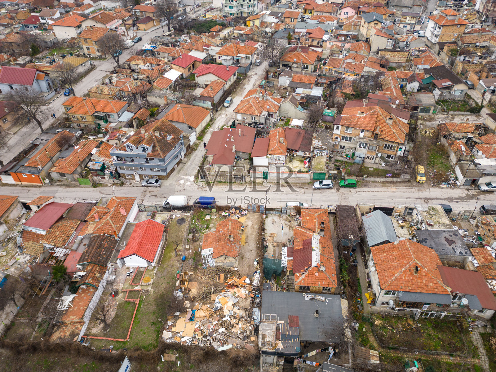 保加利亚瓦尔纳的马苏达吉普赛贫民区，鸟瞰图照片摄影图片