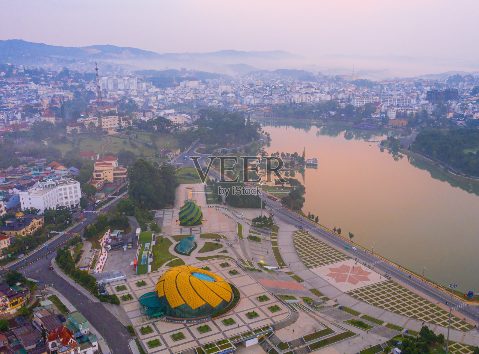 大叻市林荫广场鸟瞰图照片摄影图片
