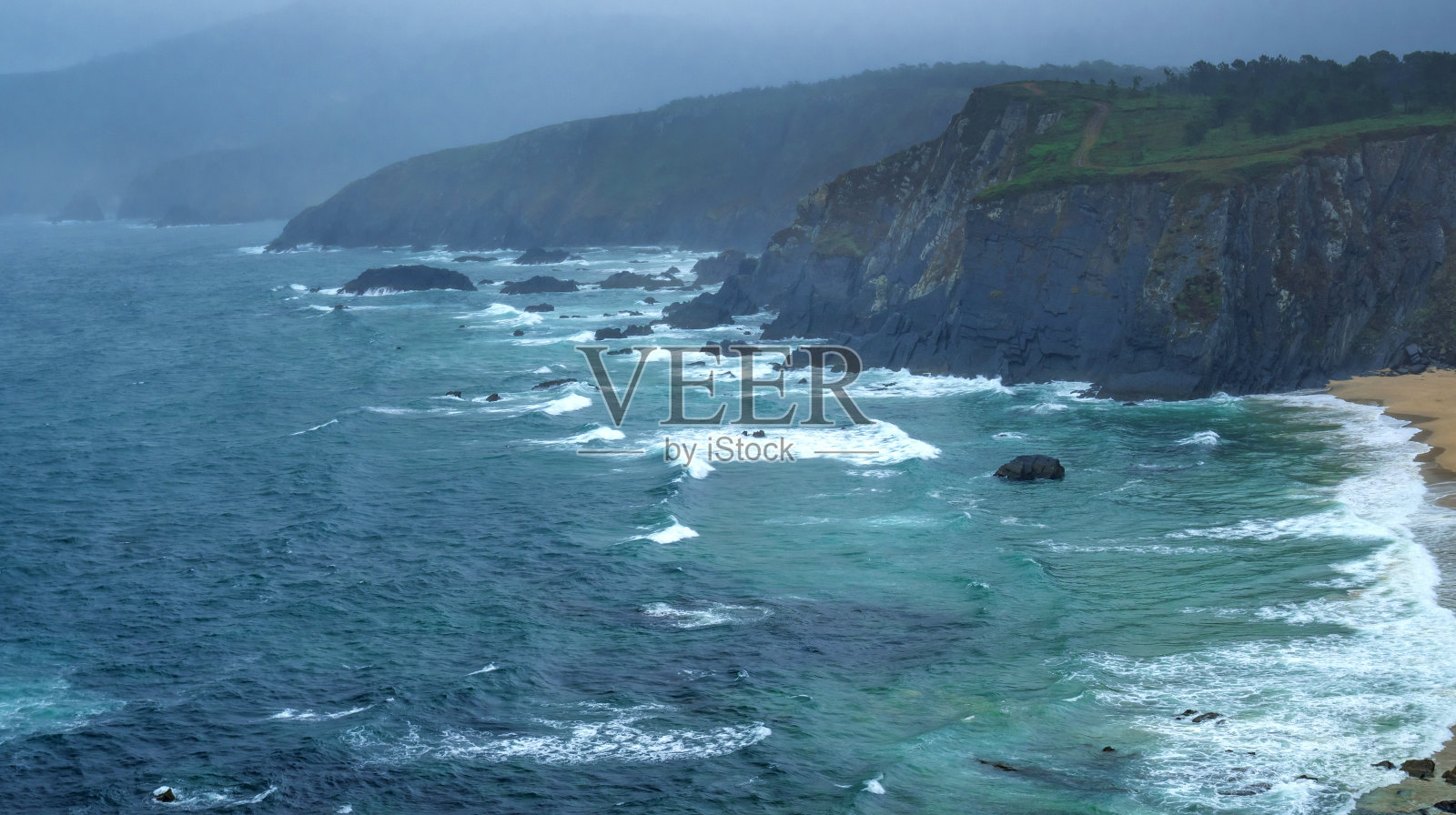 Cadaval观点，奥尔盖拉，西班牙照片摄影图片