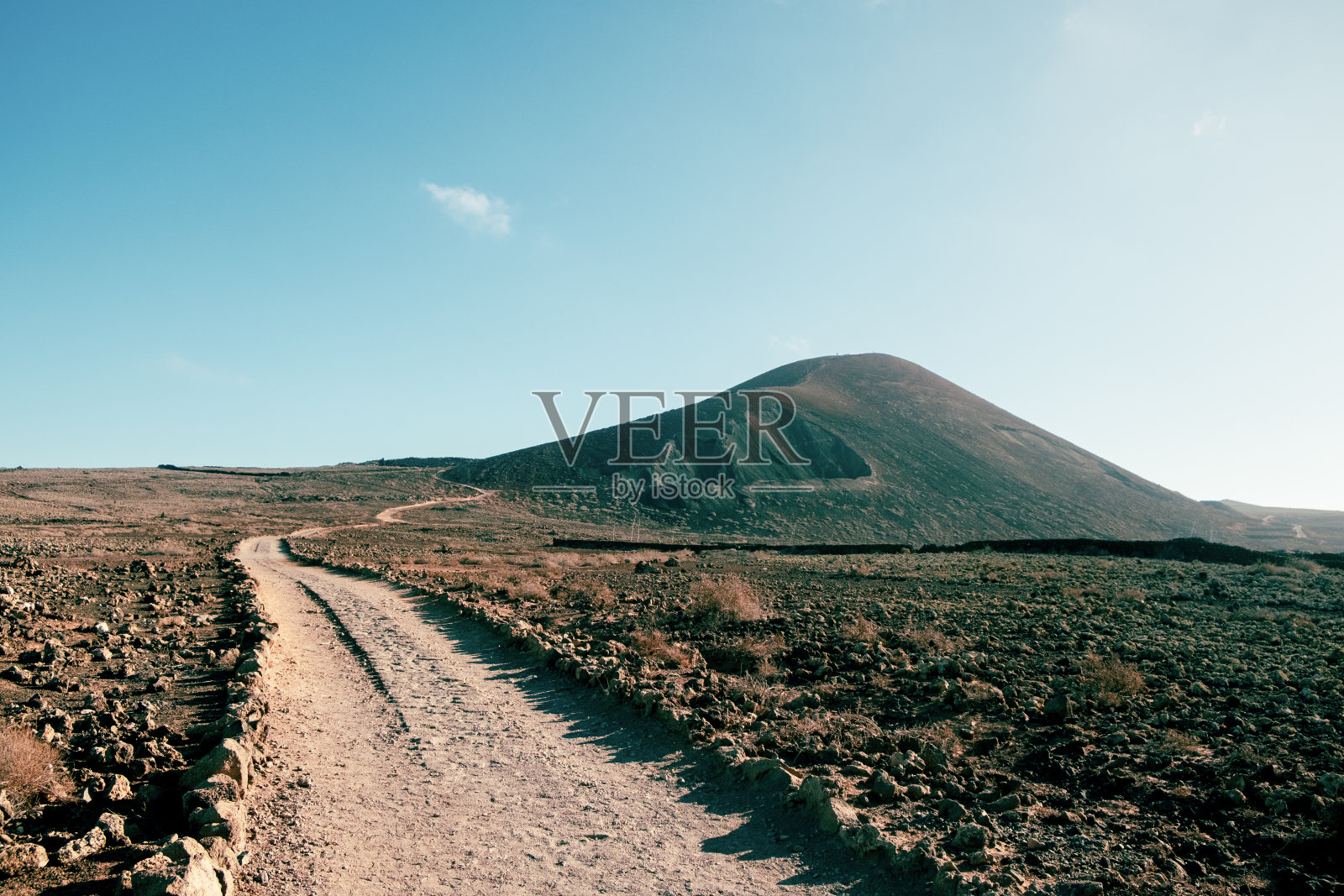 富埃特文图拉岛上的Hondo火山口全景照片摄影图片
