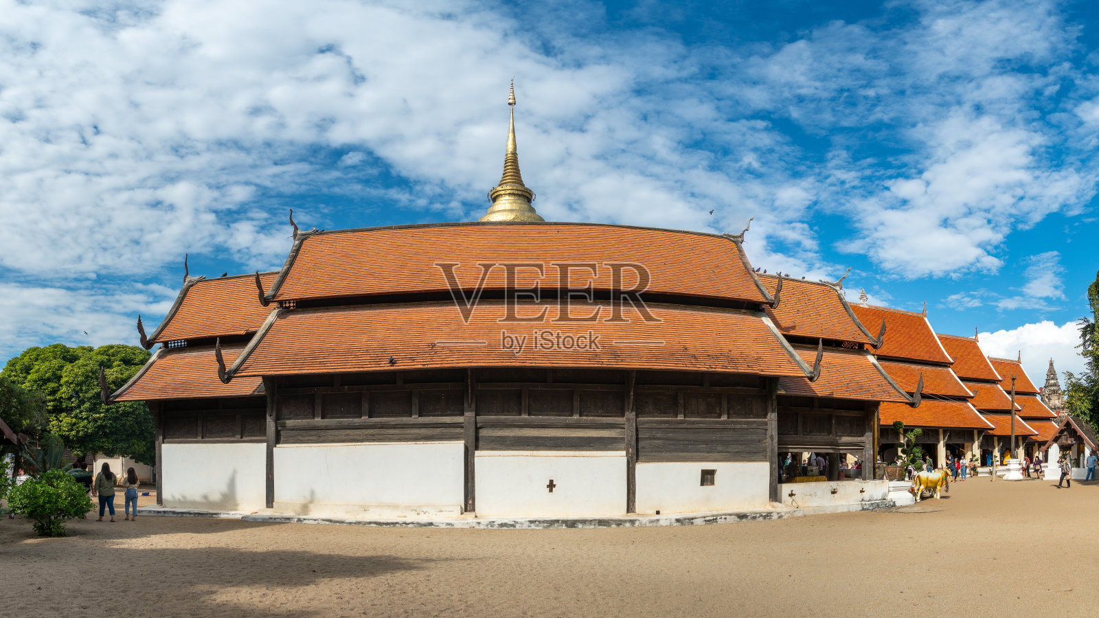 Prathat Lampang Luang庙，泰国北部的南邦省照片摄影图片