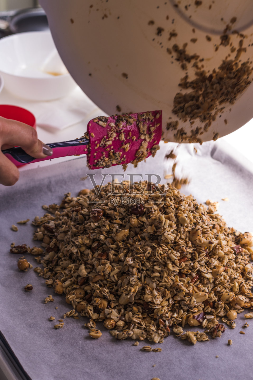 DIY格兰诺拉麦片照片摄影图片