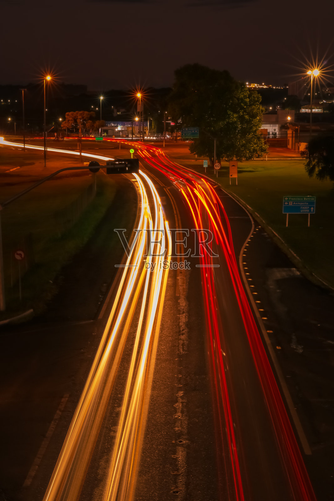 Long exposure photograph taken in Pato Branco, Paraná, Brasil.照片摄影图片