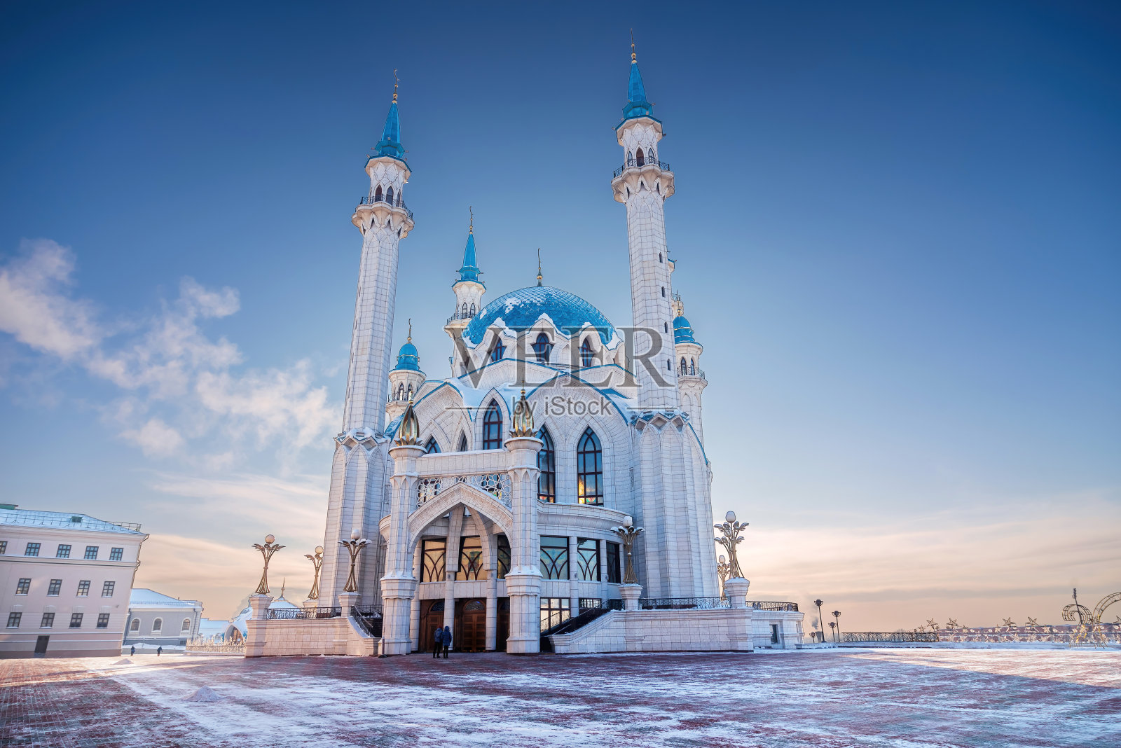 俄罗斯喀山的库尔沙里夫清真寺。照片摄影图片