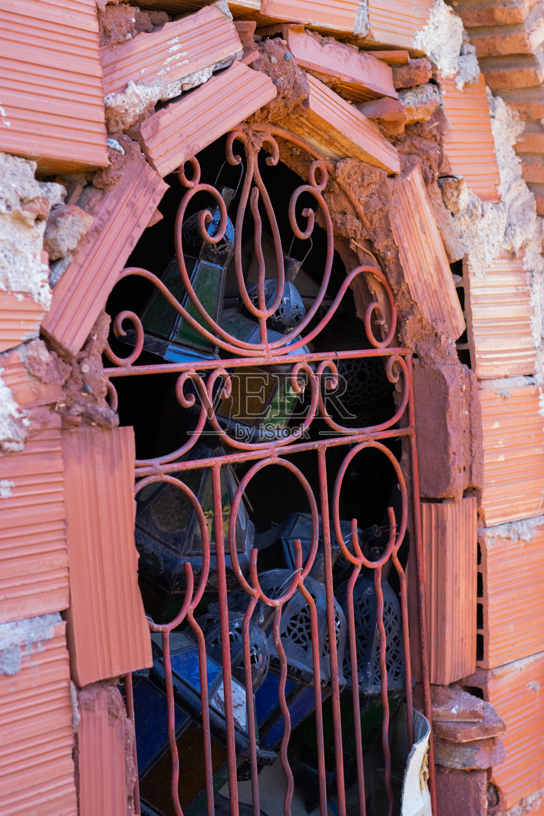 临时制作的门照片摄影图片