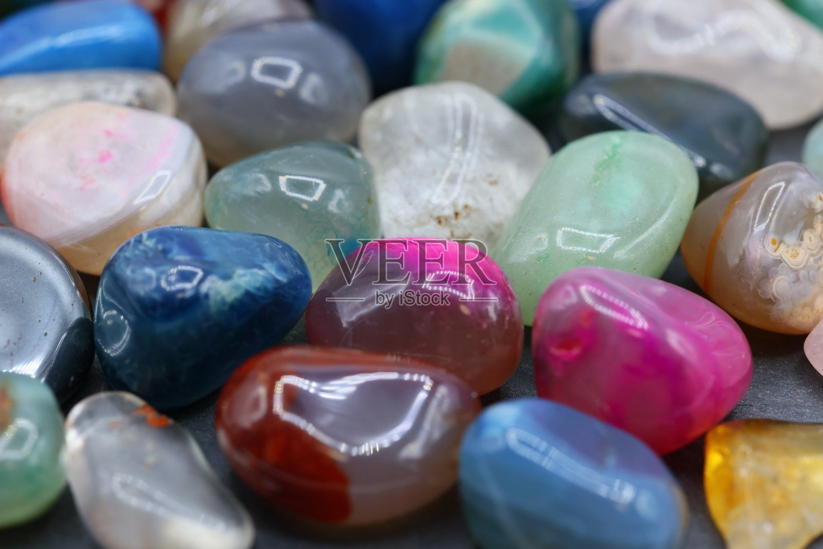 圆形美丽多彩的天然石材照片摄影图片