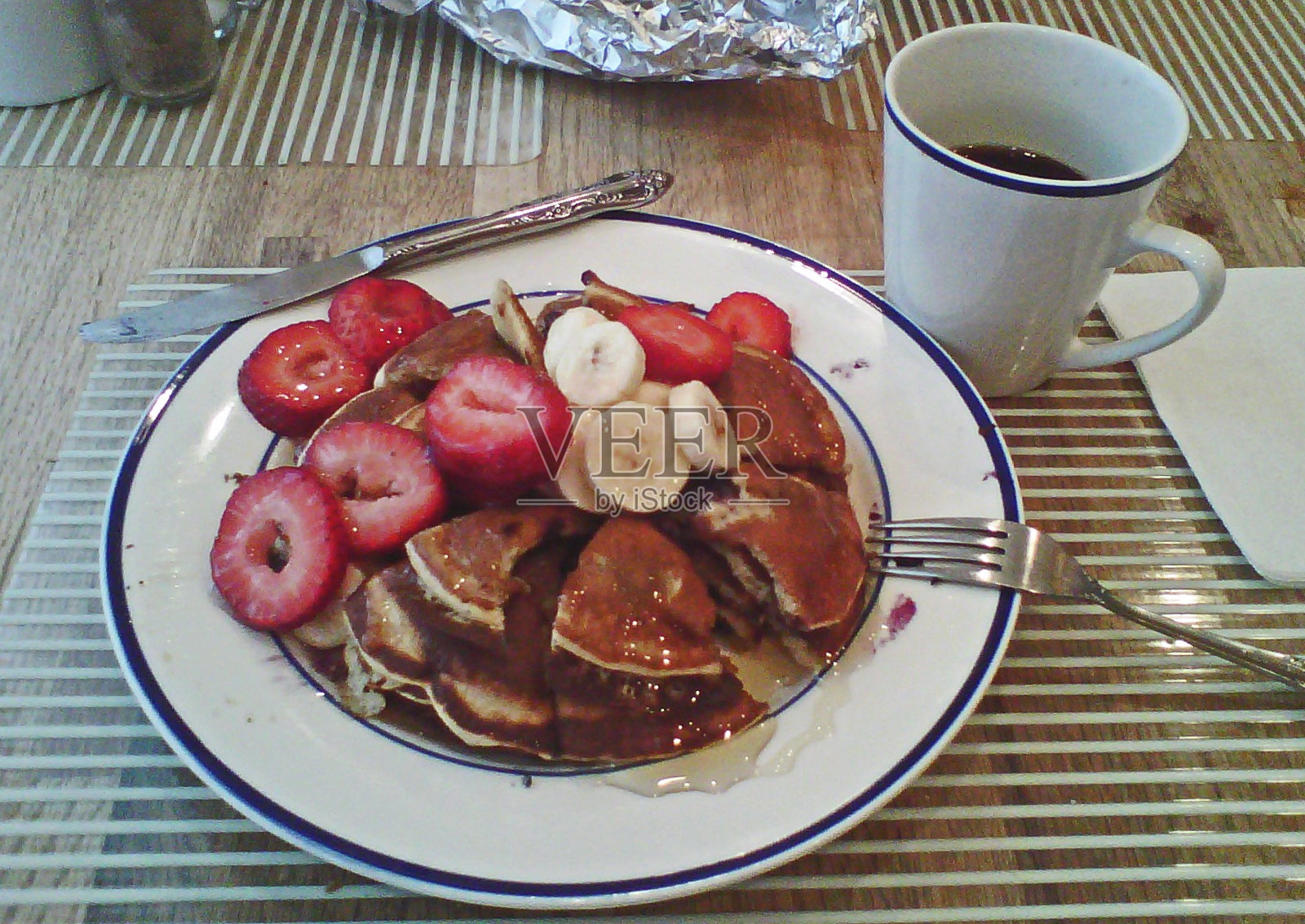 水果煎饼早餐照片摄影图片