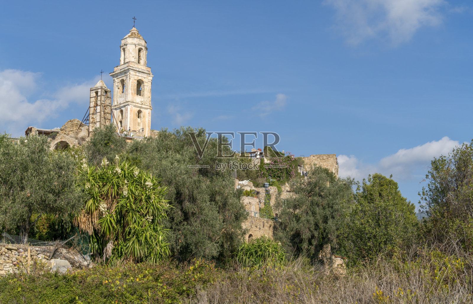 利古里亚的老妇人照片摄影图片