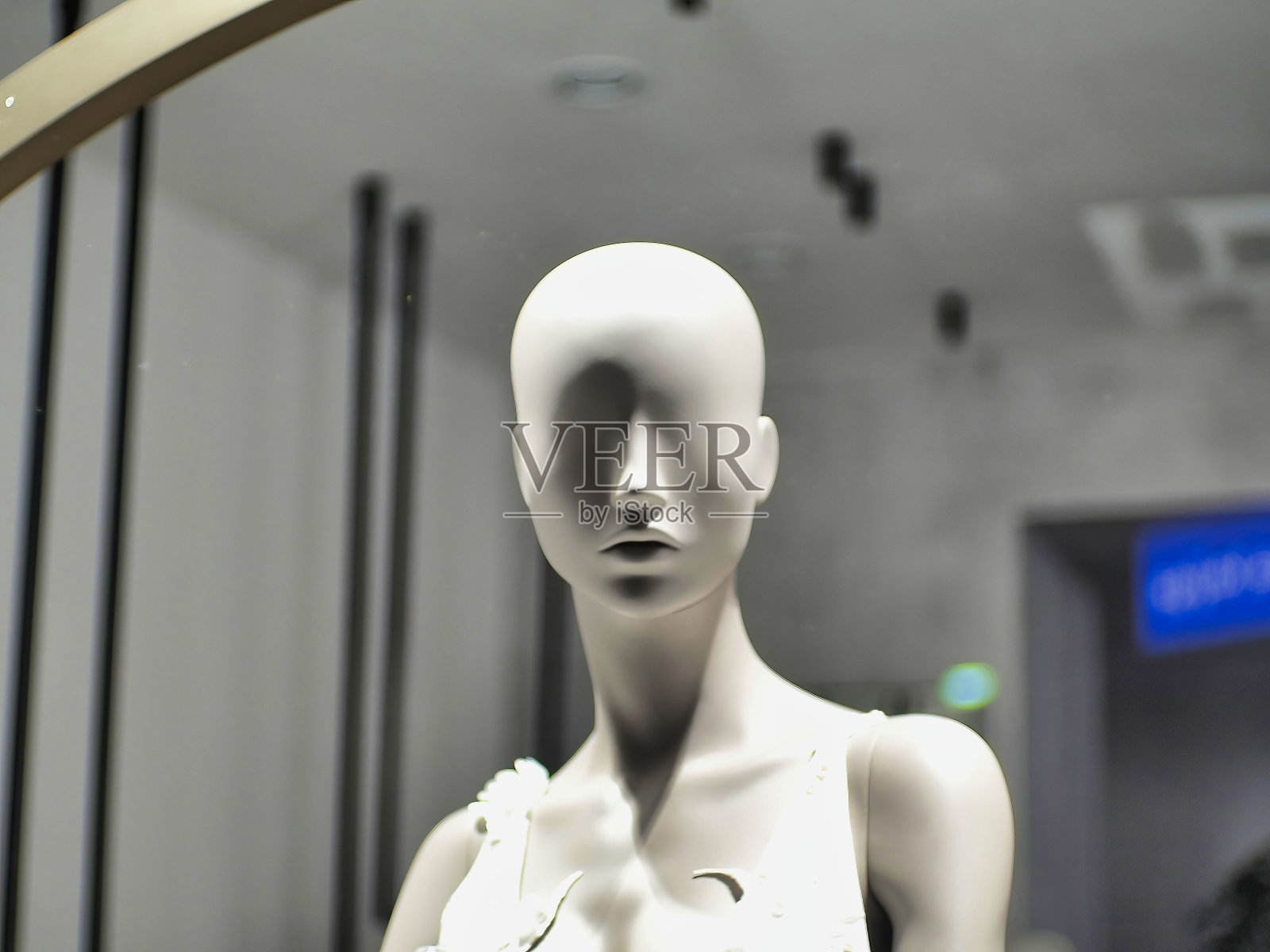 商店里的人体模型特写照片摄影图片