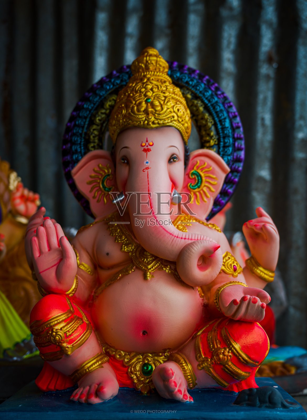 象头神雕像的选择性照片摄影图片