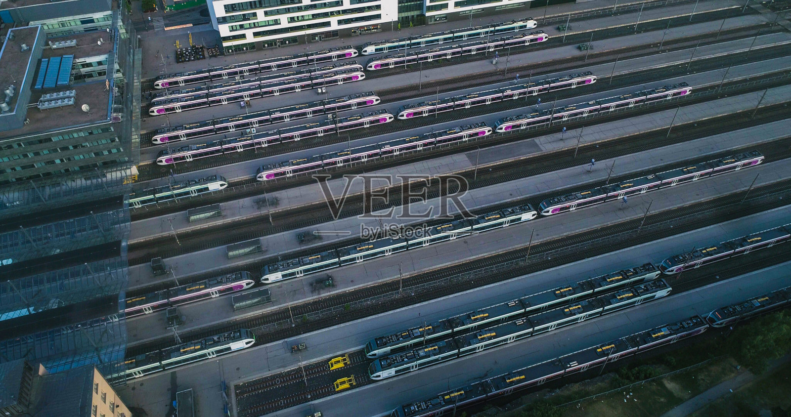 赫尔辛基火车站夏季日出01照片摄影图片